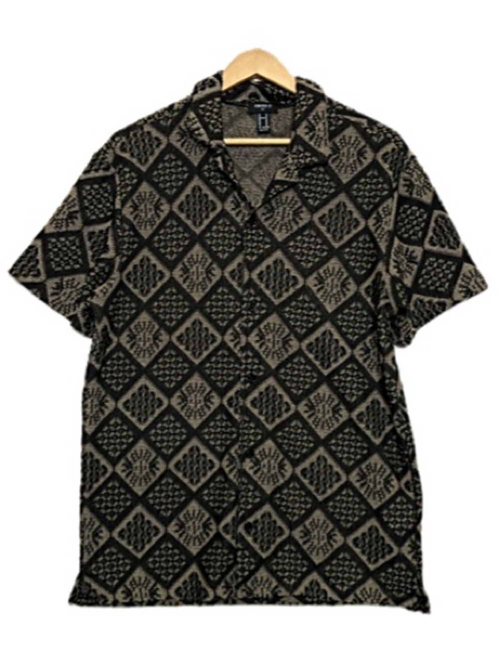 Forever 21 Men Geometric Diamond Knit Short Sleeve Button Down Camp Shirt Size M